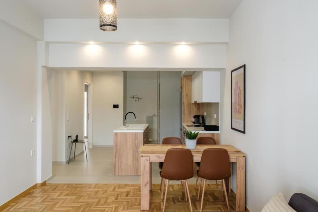 Modern Pangrati Flat! Apartment Athens Luaran gambar