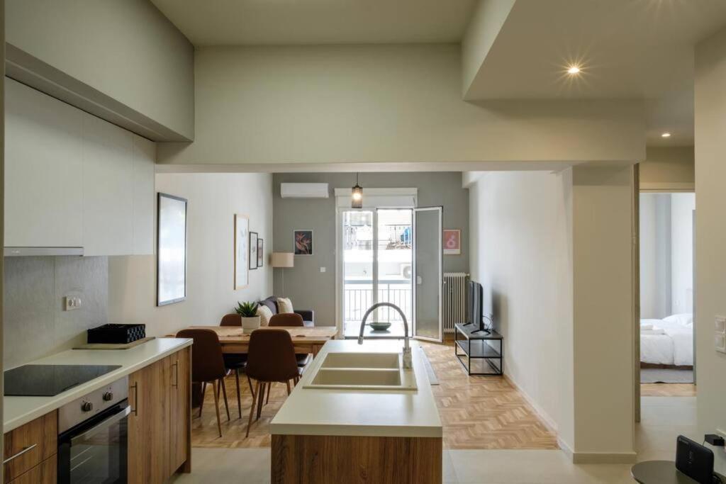 Modern Pangrati Flat! Apartment Athens Luaran gambar