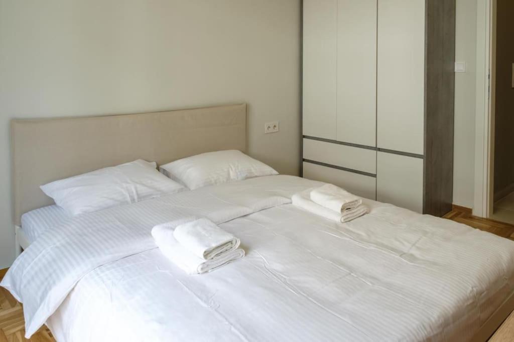 Modern Pangrati Flat! Apartment Athens Luaran gambar