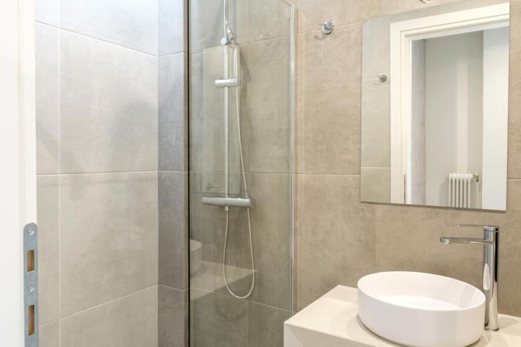 Modern Pangrati Flat! Apartment Athens Luaran gambar