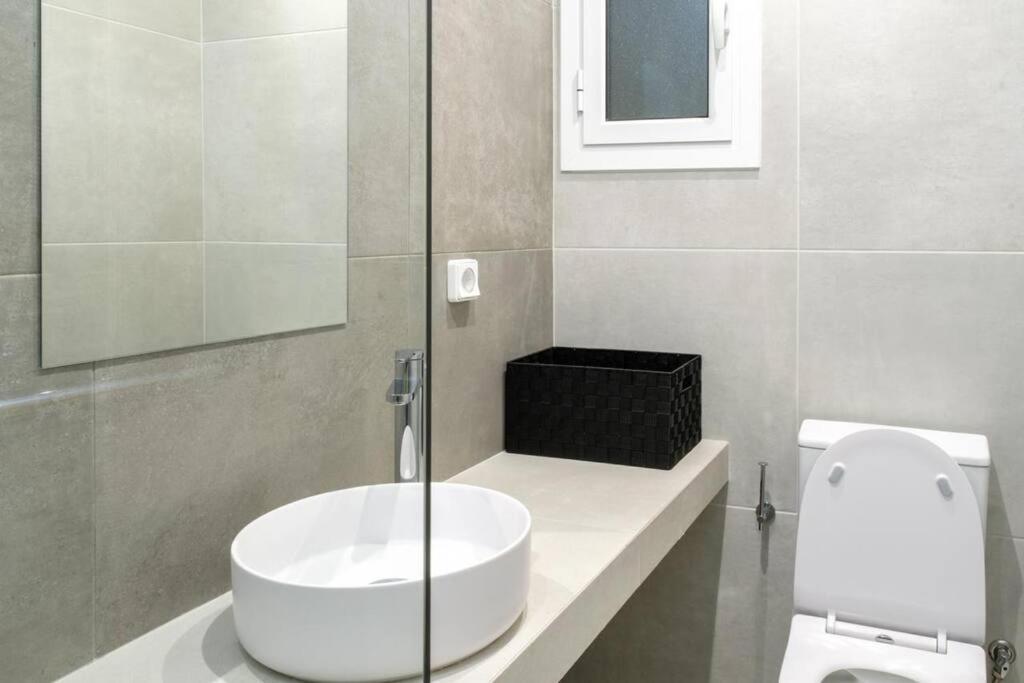 Modern Pangrati Flat! Apartment Athens Luaran gambar